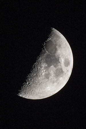 Half, Moon, moon, "science fiction", space, spaceship