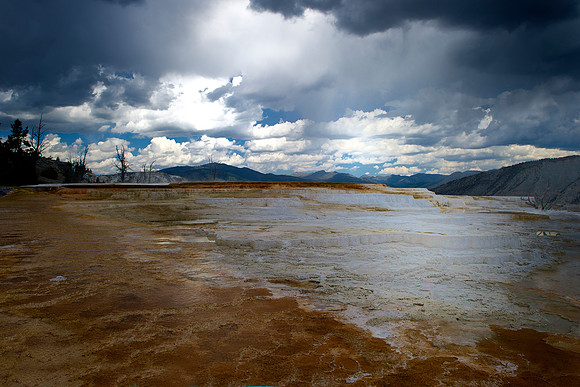 Old Faithful, geyser, Yellowstone, park, nature, steam, water, boiling, wildlife, scenic, landscape, colors, details, dawn, dusk, storm, rainbow, waterfall, river, rocks, forest, trees, stones, mud, b
