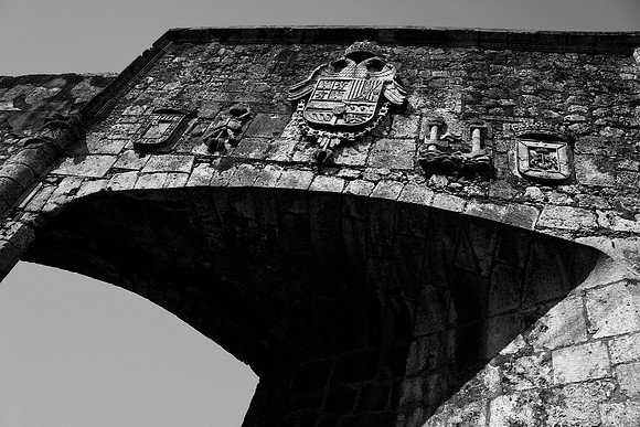archway, bricks, wall, fort, fortress, shade, "black & white", structure, details,