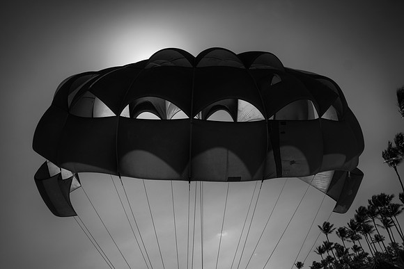 parachute, "black & white", shade, sunny, "para sailing", ropes, sun, beach, sport, outdoor, sky, reflection, artistic, scenic