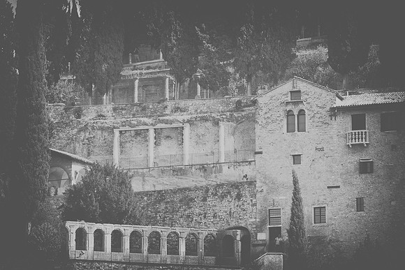 Adige, Bertazzoni, "Black & White", HDR, Italy, Nikon, UNESCO, Veneto, Verona, architecture, "castel vecchio", castle, clouds, colors, culture, details, history, river, scenic, sky, water