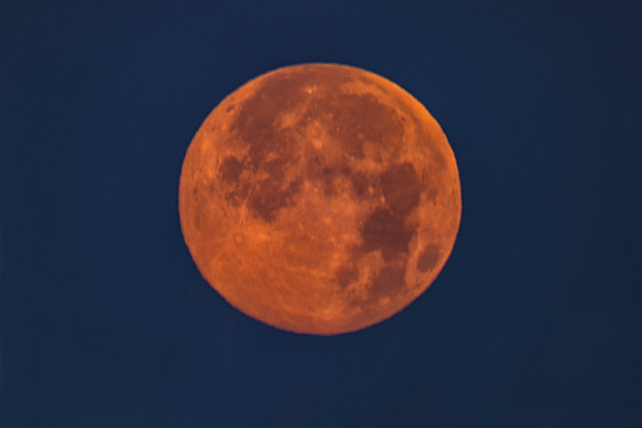 moon, "super moon", bertazzoni, "marco bertazzoni", sky, night, darkness, colors, scenic, nature, outside, stars,