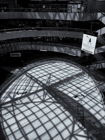 La Galleria Shopping Mall