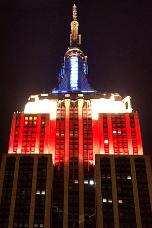 "empire State Building", prospective, constructions, skyscraper, " New York", buildings, architecture, details, Highlights, shade, crane, carpenters, sky, scenic, details, lines, curves, geometric, be