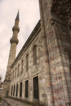 Asia, Bertazzoni, "Black Sea", Bosphorus, Europe, Islam, Istanbul, Mosque, Nikon, "Orient Express", Ottoman, "Blue Mosque", Sultan, Turkey, architecture, details, obelisk, sky, structure