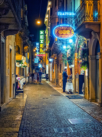 Verona's Alley
