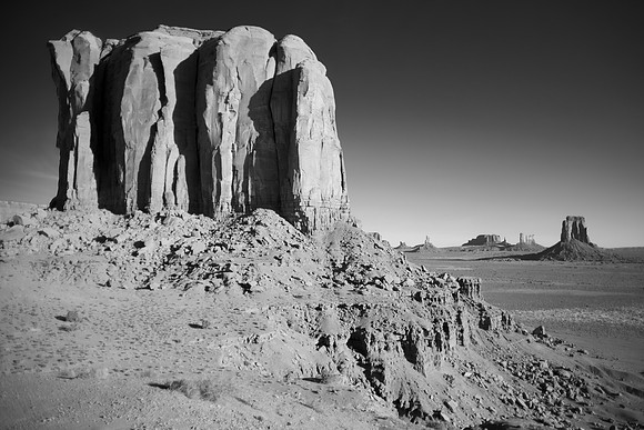 "Natural Monuments", "black & white", "marco bertazzoni", bertazzoni, "monument valley", Navajo, Arizona, USA, landscape, details, scenic, panorama, Nikon