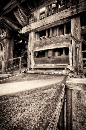 Skidoo Mine