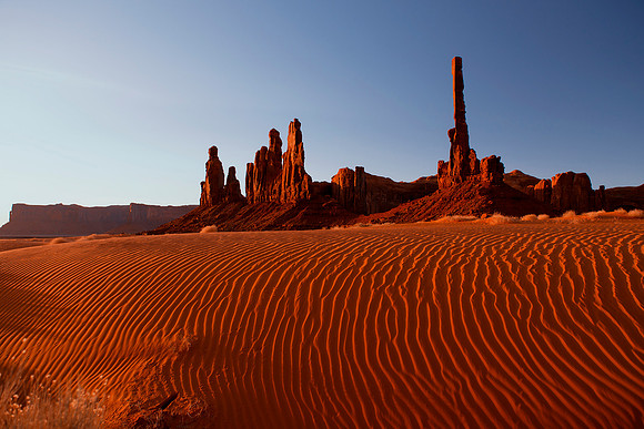 Arizona, Hollywood, bertazzoni, desert, grass, john Wayne, landscape, "monument valley", movies, nature, sand, scenic, sun, sunrise, western, "marco bertazzoni", rocks, USA, "New Mexico",
