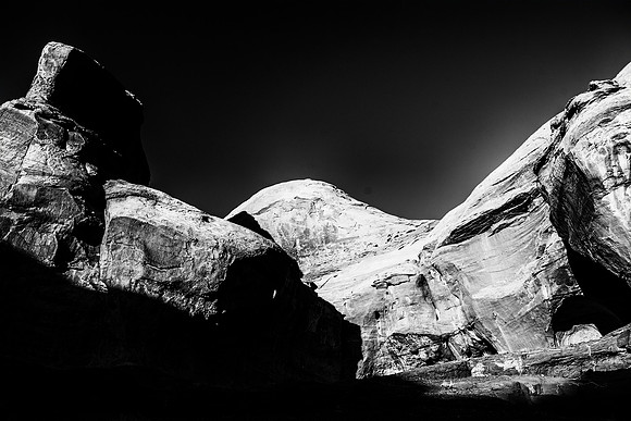 mountain, highlights, shade, scenic, rocks, details, bertazzoni, "black & white", landscape, USA, Navajo