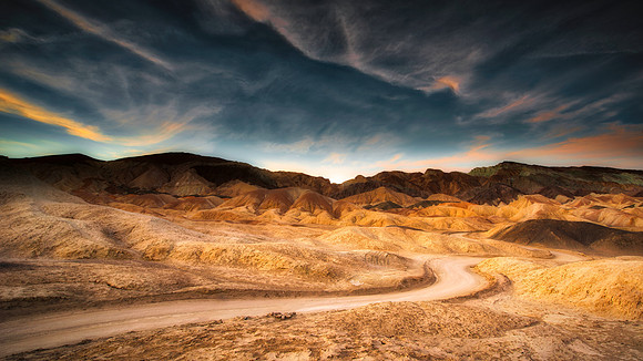 Twenty Mule Team Canyon