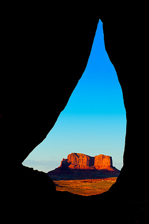 keyhole, "New Mexico", Navajo, USA, Gallup, Hollywood, "Monument Valley", sand, desert, scenic, landscape, Arizona, park, rocks, Anasazi, sunrise, sunset, dusk, dawn, bertazzoni, Nikon, "marco bertazz