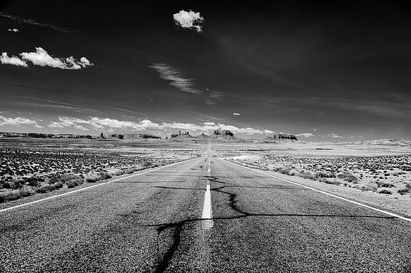 "monument valley", Arizona, "New Mexico", Navajo, Hollywood, movies, bertazzoni, "black & white",