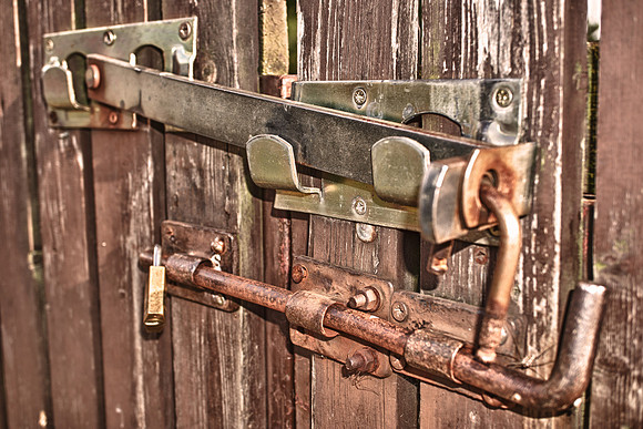 Double Latch