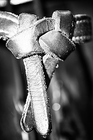 "Black & White", HDR, Leather, Node, structure, sunlight