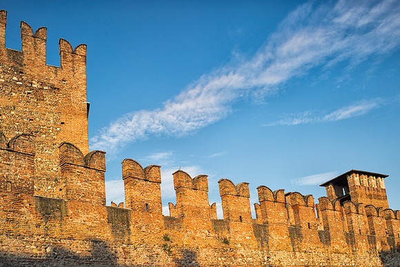 Adige, Bertazzoni, "Black & White", HDR, Italy, Nikon, UNESCO, Veneto, Verona, architecture, "castel vecchio", castle, clouds, colors, culture, details, history, river, scenic, sky, water