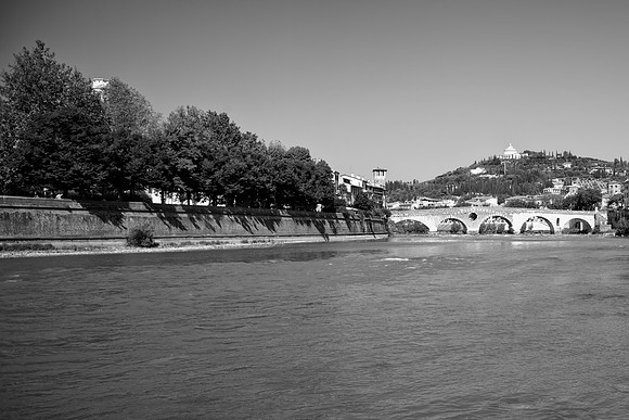 Adige, Bertazzoni, "Black & White", HDR, Italy, Nikon, UNESCO, Veneto, Verona, architecture, "castel vecchio", castle, clouds, colors, culture, details, history, river, scenic, sky, water
