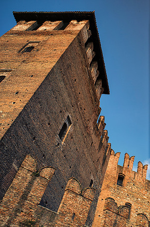 Adige, Bertazzoni, "Black & White", HDR, Italy, Nikon, UNESCO, Veneto, Verona, architecture, "castel vecchio", castle, clouds, colors, culture, details, history, river, scenic, sky, water