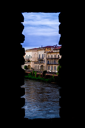 " key hole", Verona, "Castel Vecchio", architecture, battlements, medieval, window, Adige, Bertazzoni, Nikon, Bricks, scenic,