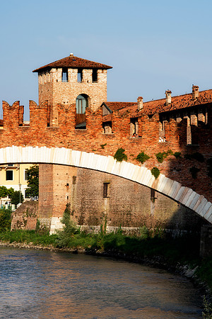 Adige, Bertazzoni, HDR, Italy, Nikon, UNESCO, Veneto, Verona, architecture, "castel vecchio", castle, clouds, colors, culture, details, history, river, scenic, sky, water